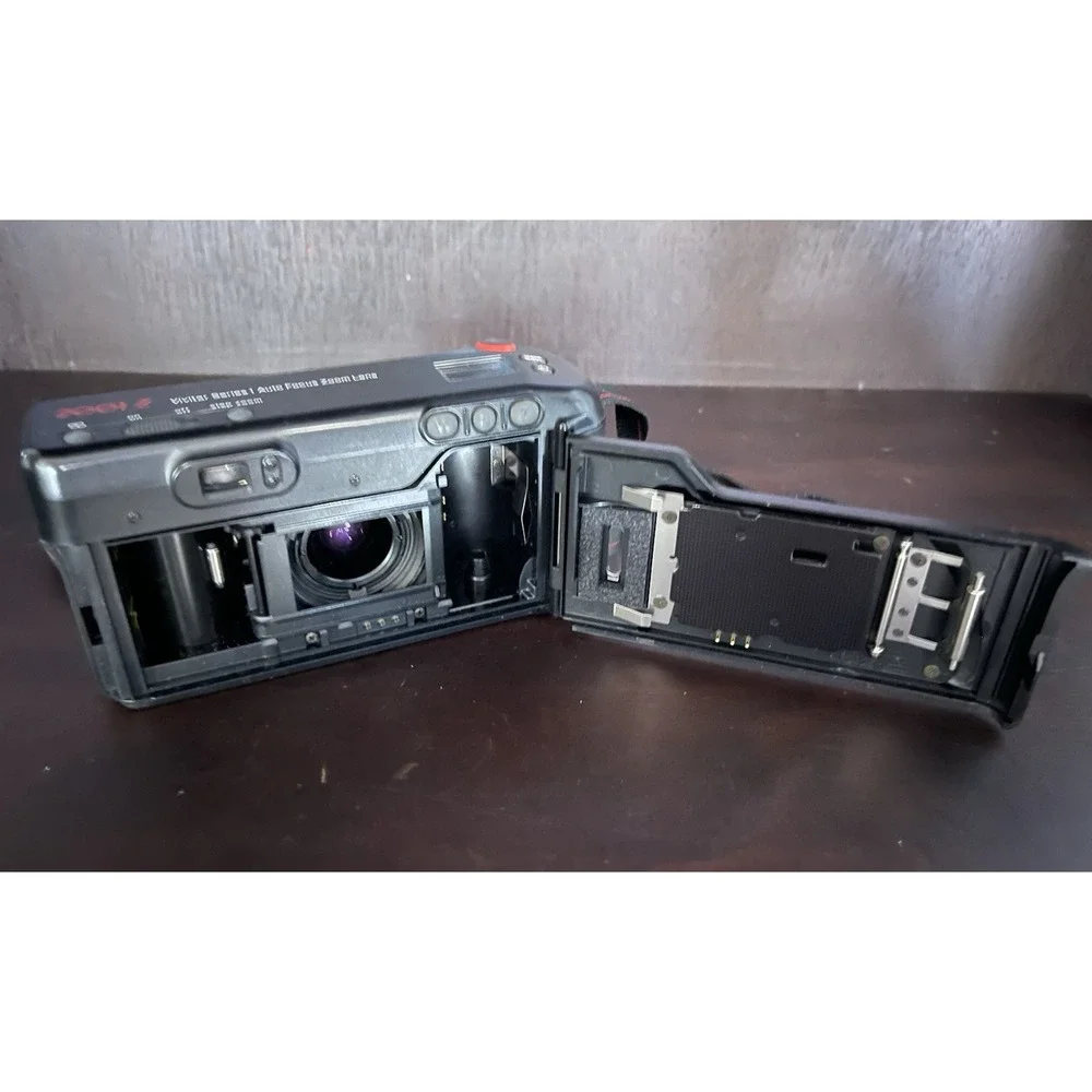 Vivitar 2001‎ Z Series 1 Auto Focus 38-80mm Zoom Film Camera-PARTS OR REPAIR